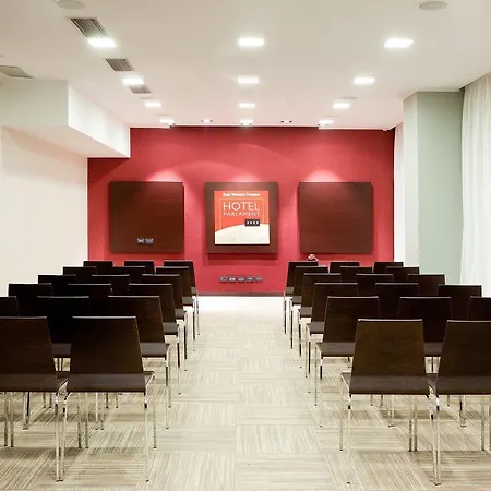 Ikonik Parlament 